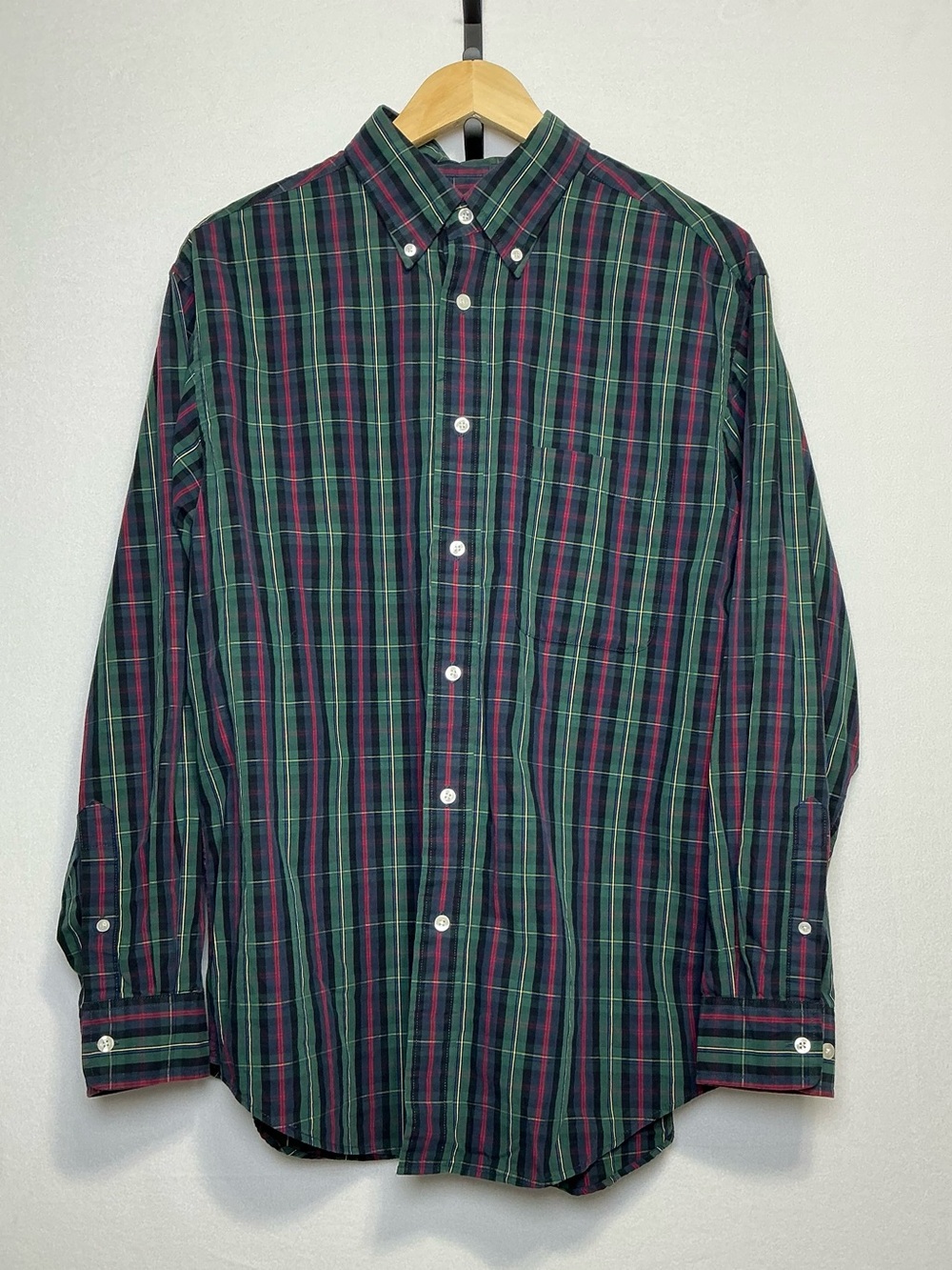 Roundtree & Yorke Men’s M Plaid Button Down Shirt Green Navy 100% Cotton